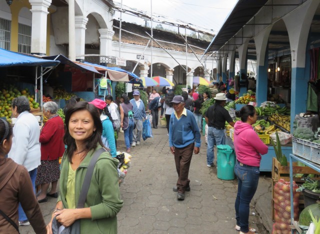 The produce market at Mercado 26 de Mayo